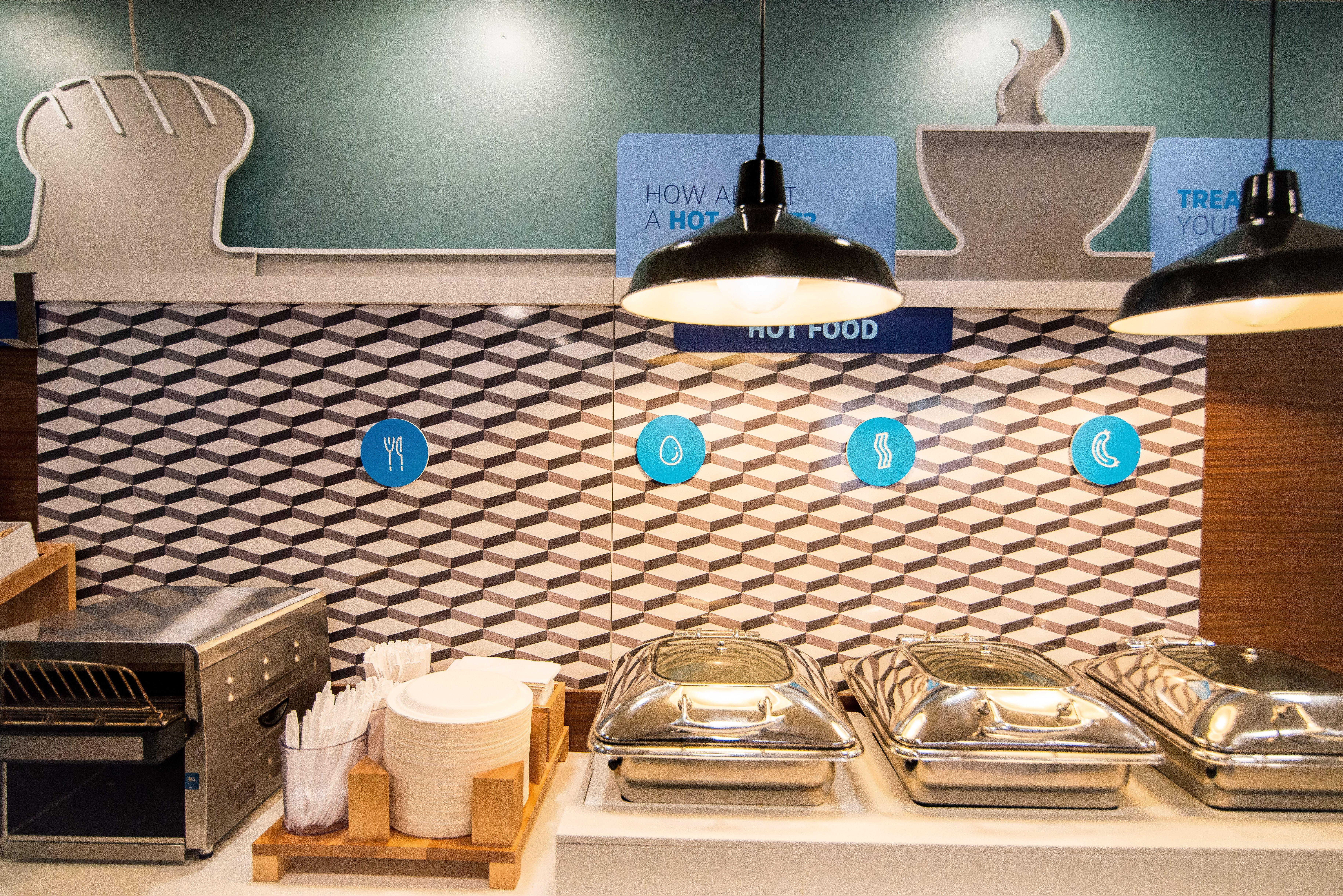 Holiday Inn Express Philadelphia Ne - Langhorne By Ihg Εξωτερικό φωτογραφία